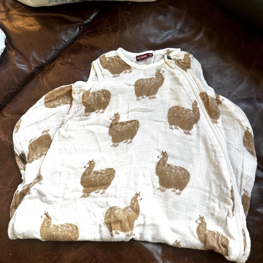 Milkbarn bamboo llama sleep blanket size 6-12mo